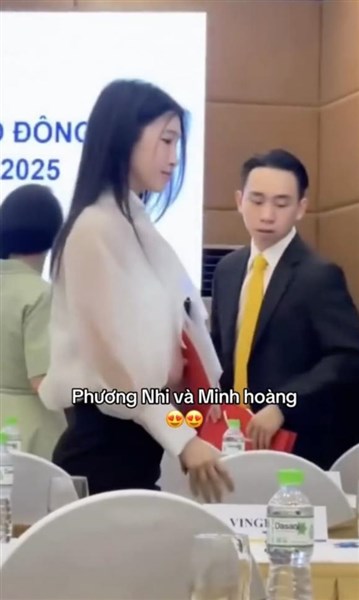Á hậu Phương Nhi xuất hiện với thần thái sang chảnh chuẩn dâu hào môn, sánh đôi bên chồng tại sự kiện