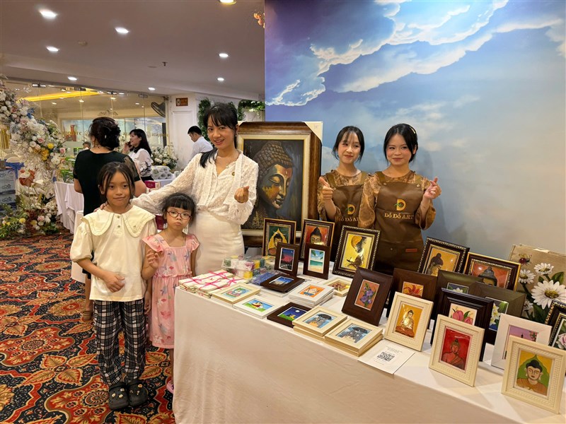 Đỗ Đỗ ART – điểm nhấn nghệ thuật tại hội chợ sáng tạo