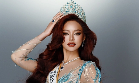 Mai Ngô can thiệp thẩm mỹ trước khi thi nhan sắc quốc tế lần 2