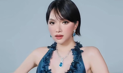 Hương Giang khoe thành tích dày đặc trong video 'chào sân' Miss Grand