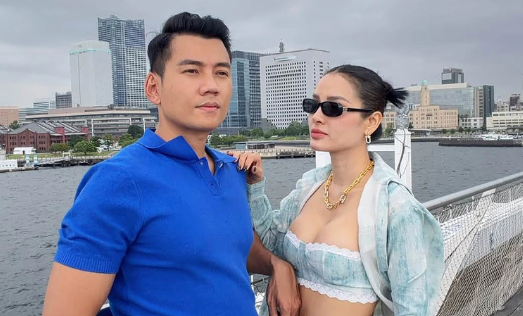 Phương Trinh Jolie mặc sexy dạo chơi Nhật cùng chồng con
