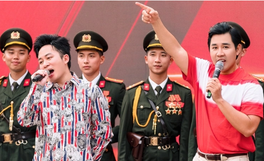 Nguyên Khang, Tùng Dương khuấy động 'Fandom yêu nước'